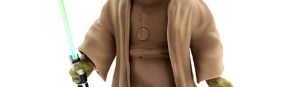 Disney Store : Yoda Talking Figure