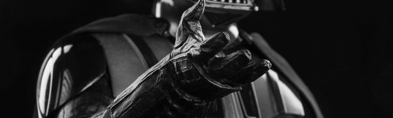 Sideshow Collectibles – Darth Vader Deluxe Sixth Scale Figure