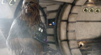 Sideshow Collectibles – Chewbacca Premium Format Opening Box