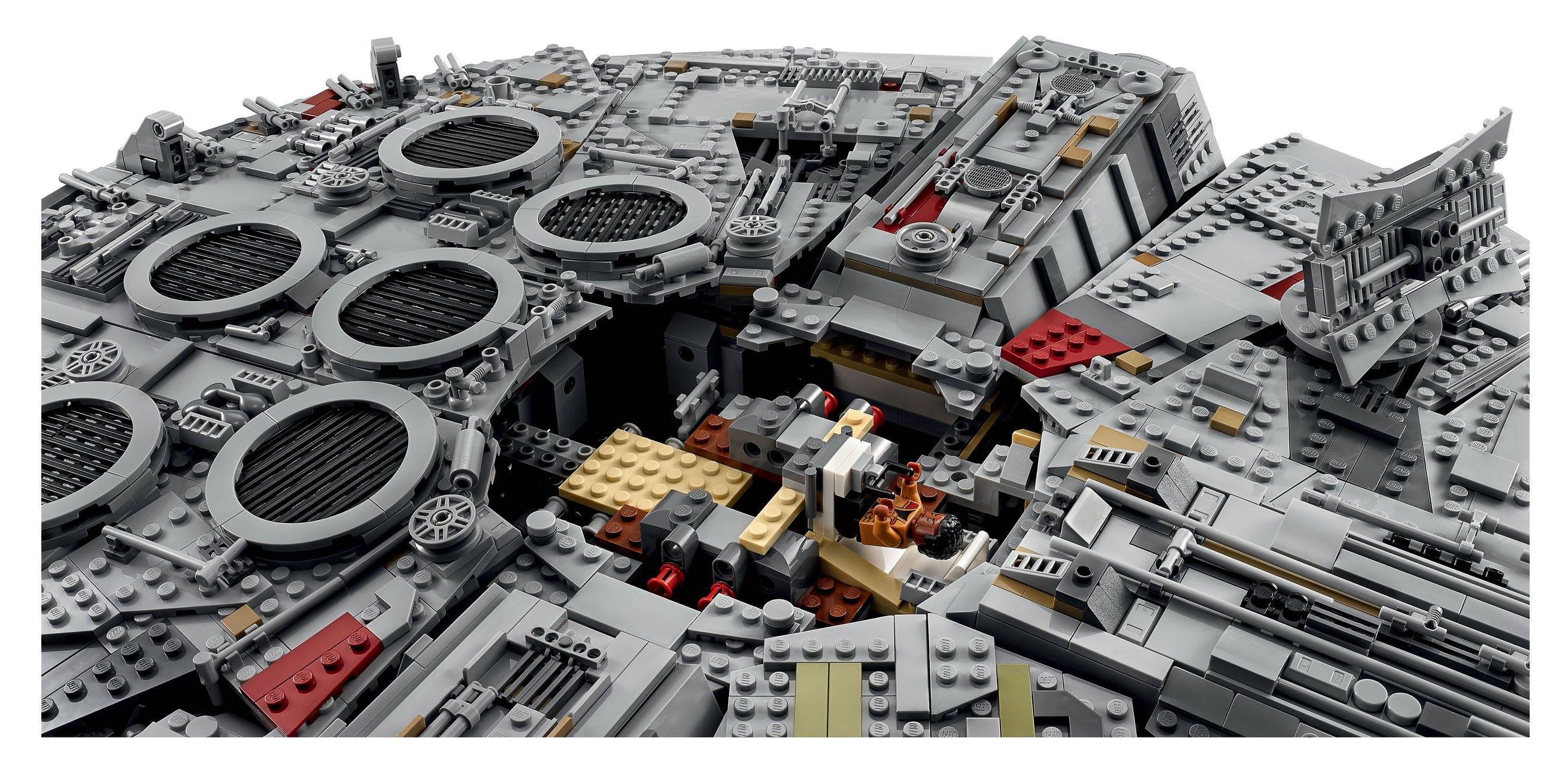 LEGO Star Wars UCS Millennium Falcon