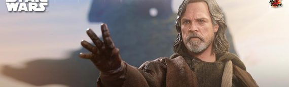 Hot Toys – The Last Jedi Luke Skywalker Sixth Scale Figure Deluxe