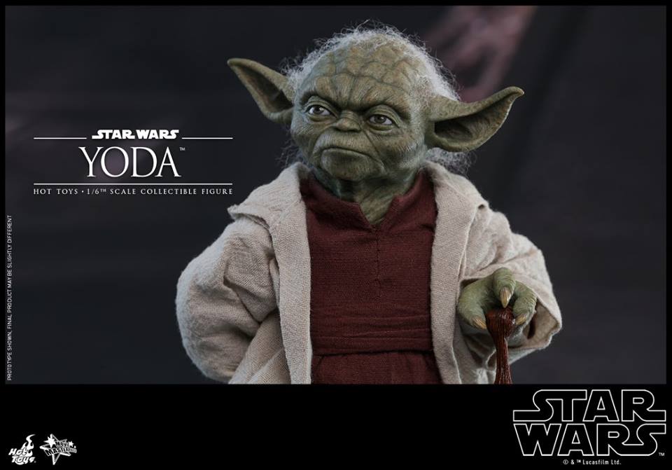 Hot Toys Yoda Sixth Scale Figure