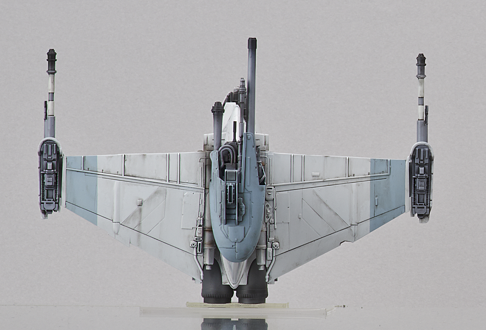 BANDAI B-Wing Model Kit SDCC