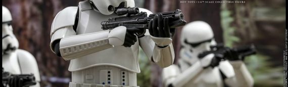 HOT TOYS – Stormtrooper Sixth Scale Figure Deluxe Version