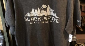 Star Wars Galaxy Edge : Faites le plein de tee-shirts