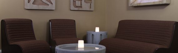 REGAL ROBOT – Star Wars Cantina Salon & Décor
