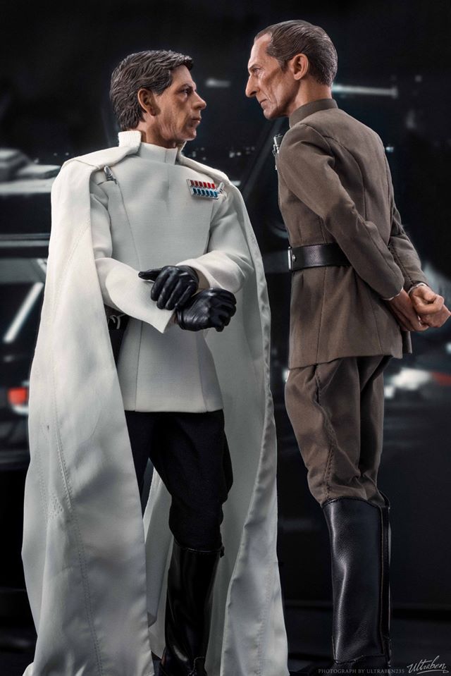 HOT TOYS - Le Directeur Krennic Sixth Scale Figure arrive bientôt chez vous...