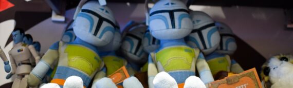Disney Galaxy Edge – Peluche Boba Fett Holiday Special