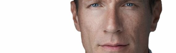 Official Pix : Tom O’Connell en dédicace