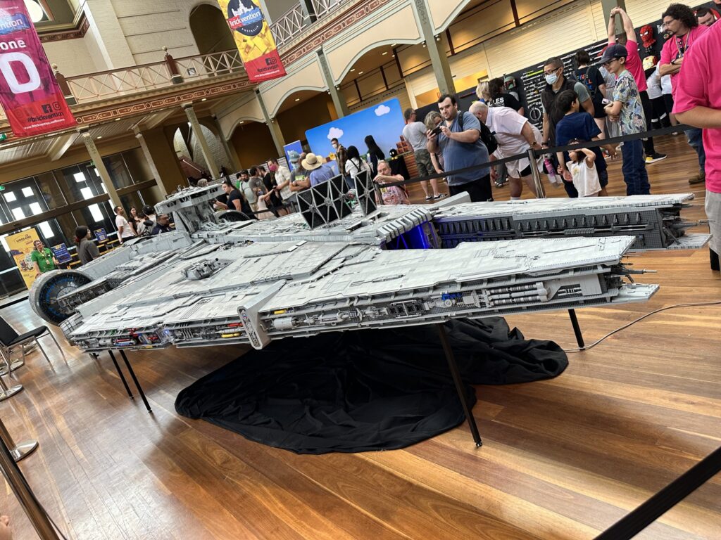 LEGO Moff Gideon Cruiser 800.000 brick