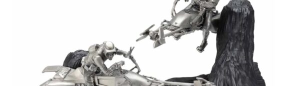 Royal Selangor : Speeder Bike Chase Diorama