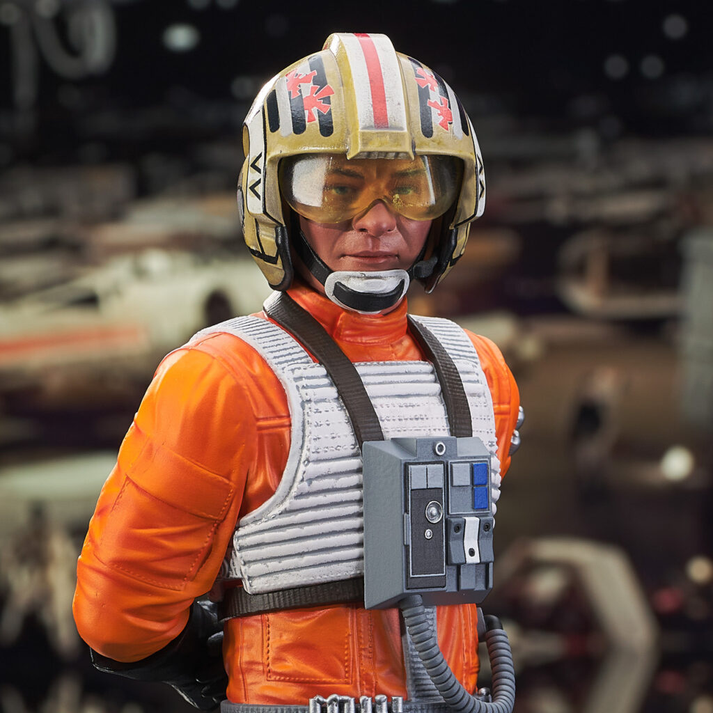 Red Leader Gentle Giant Mini Buste