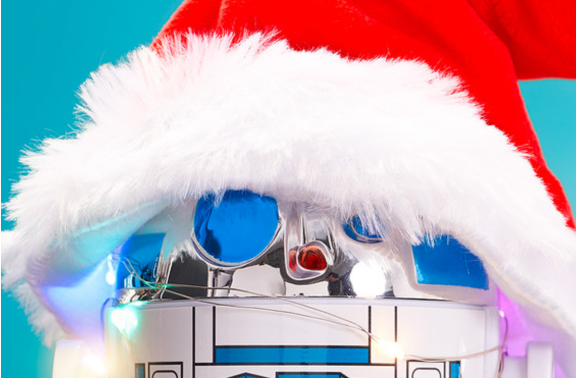 GENTLE GIANT – R2-D2 (Holiday Edition) Jumbo Figure