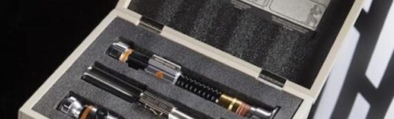 DISNEY – Star Wars The Clone Wars Legacy Lightsaber 3-Pack Exclusive