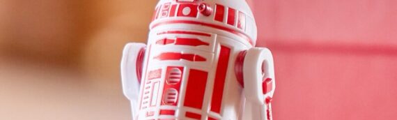 R2-H25 Holiday Droid Factory disponible sur Disney Store